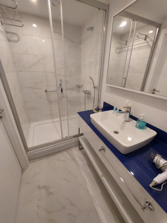 Номера На Высоких Этажах 24,31 Apartamento Batumi Exterior foto