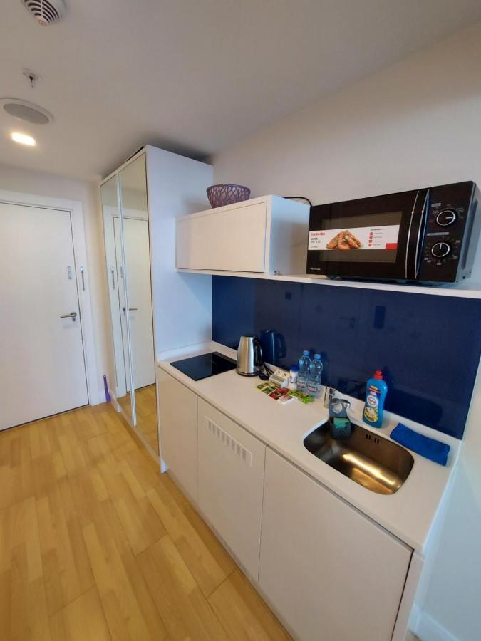Номера На Высоких Этажах 24,31 Apartamento Batumi Exterior foto